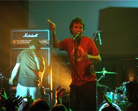 [ OVERFLOW - Live at... Parites, PAUK, 13/05/2006 ]