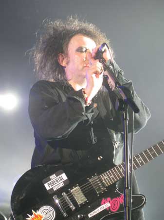 [ the cure @ gasometer ]