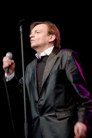 [ mark e smith ]