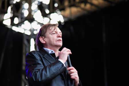 [ mark e smith ]