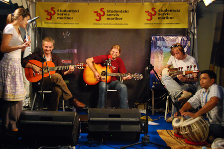 [ Tadej Vesenjak in prlekstanski folkrokbluz @ Festival Lent 2009, Maribor (SLO), 30/06/2009 ]