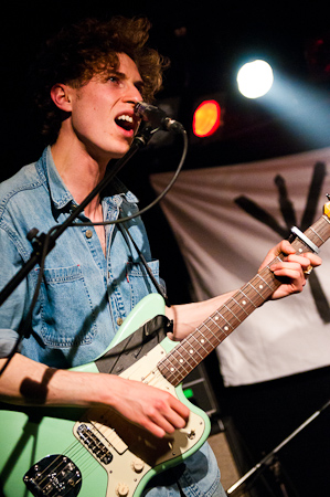 [ Yuck @ Magnet club, Berlin (D), 01/11/2011 ]