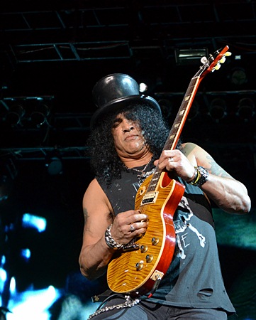 [ Slash ]
