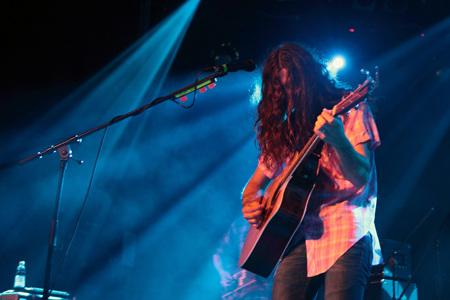 [ KURT VILE ]