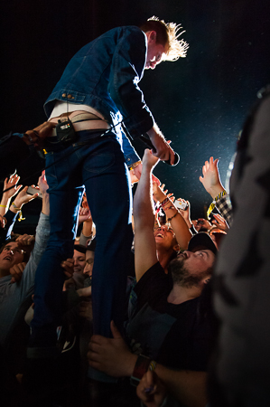 [ Kaiser Chiefs @ Baant Pohoda 2013 festival, 11>13/07/2013 @ Trenn Airport, Trenn (Slovaka) ]