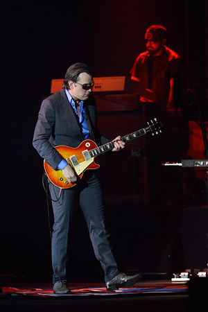 [ joe bonamassa ]