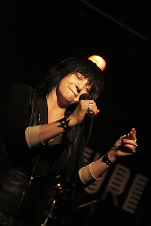 [ LYDIA LUNCH & RETROVIRUS ]