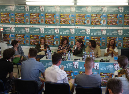 [ Tame Impala Press Conf @ Baant Pohoda 2014 festival, 10>12/07/2014 @ Trenn Airport, Trenn (Slovaka) ]