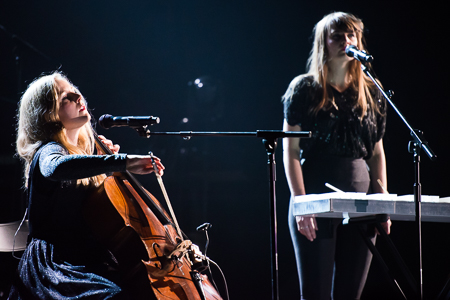 [ Jennie Abrahamson & Linnea Olsson @ Stadthalle Graz, Graz (A), 23.11.2014. ]