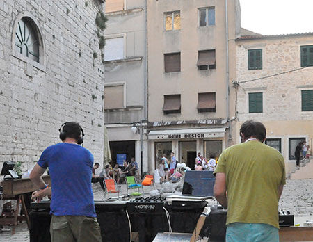 [ DEBOTO FESTIVAL @ IBENIK, 05-07/06/2015 ]