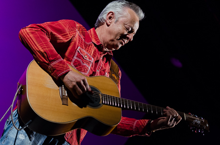 [ Tommy Emmanuel @ Kino SC ]