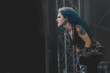 [ Arch Enemy - Alissa White-Gluz ]