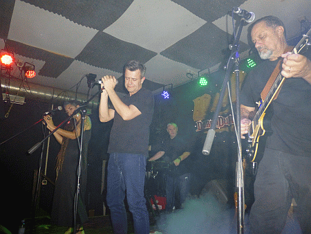[ Million 28/09/2023 Hard Place, Zagreb ]