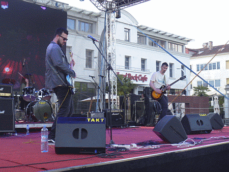 [ Sandraun 16/05/2024, festival Music & Hills, Trg Nezavisnosti, Podgorica ]