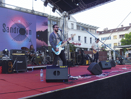 [ Sandraun 16/05/2024, festival Music & Hills, Trg Nezavisnosti, Podgorica ]