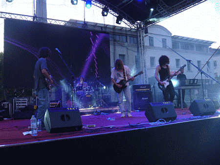 [ Petrikor 16/05/2024 proljeni Pazar, festival Music & Hills, Trg Nezavisnosti, Podgorica ]