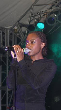 [ morcheeba na zg openu 2003 ]