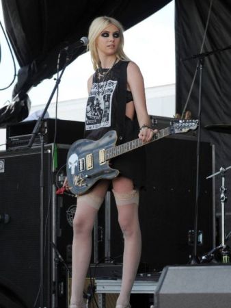 [ Taylor Momsen ]