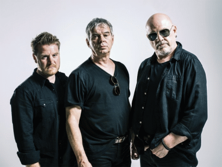 [ The Stranglers 2021 - Jim Macaulay, Jean Jacques Burnel, Baz Warne ]