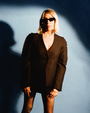 [ Kim Gordon ]