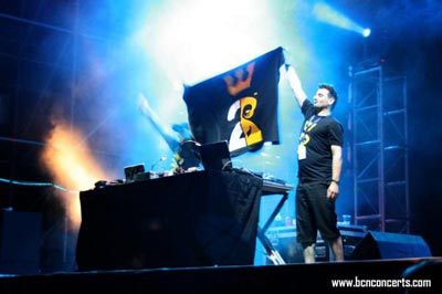 [ MODESELEKTOR ]