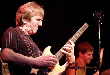 [ ALLAN HOLDSWORTH ]