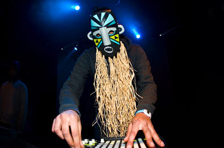 [ SBTRKT ]