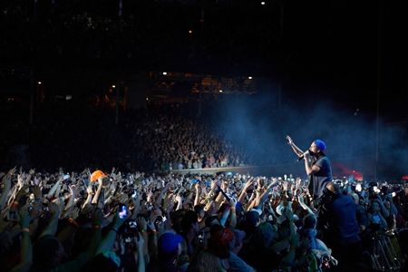 [ Pearl Jam ]